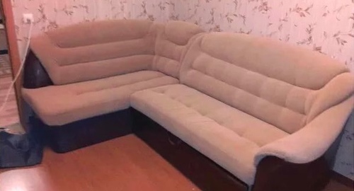 Перетяжка углового дивана. Краснознаменск